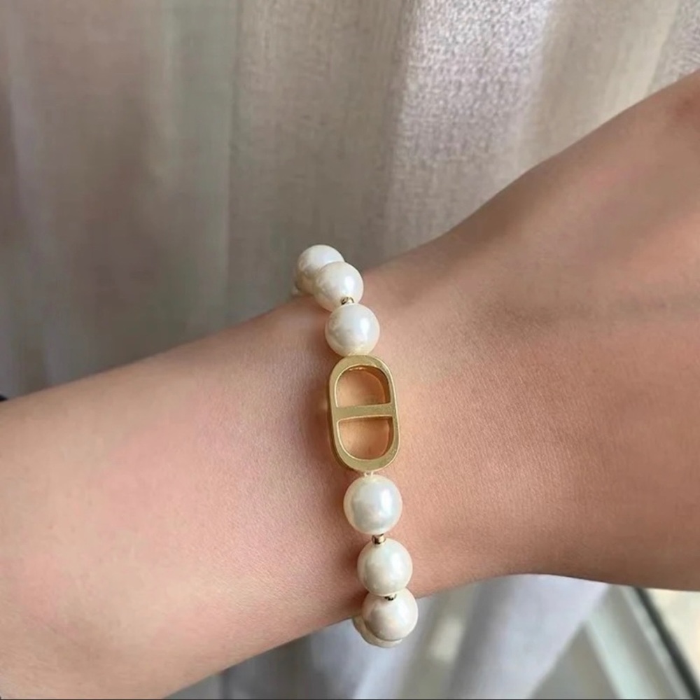 Zara Vintage Wedding Simulated Pearl Circle Chained CD-Chain Bracelet
